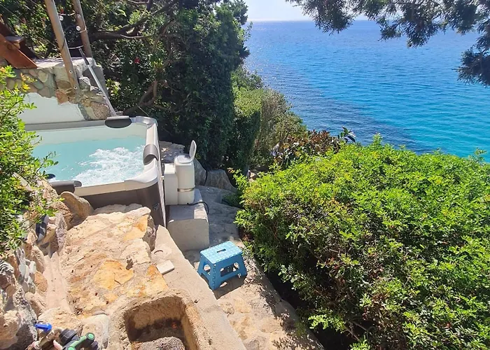 Sardegna Rivanhouse Stunning Sea View Hydromassage And Direct Access To The Sea Villa