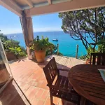 Sardegna Rivanhouse Stunning Sea View Hydromassage And Direct Access To The Sea Villa *
