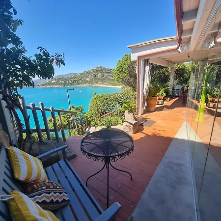 Sardegna Rivanhouse Stunning Sea View Hydromassage And Direct Access To The Sea Torre delle Stelle