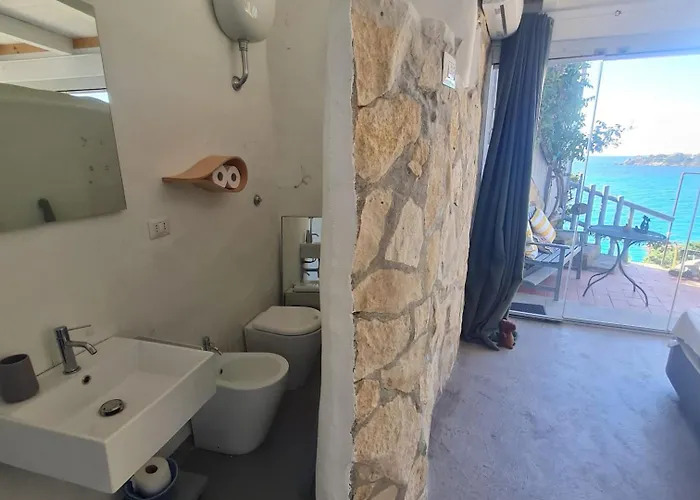 Sardegna Rivanhouse Stunning Sea View Hydromassage And Direct Access To The Sea 别墅 托雷德尔斯泰尔