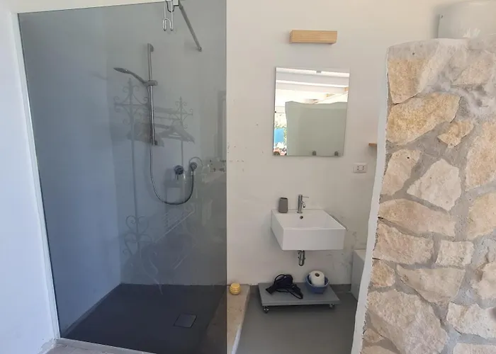 Sardegna Rivanhouse Stunning Sea View Hydromassage And Direct Access To The Sea Willa