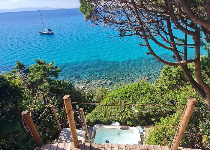 Sardegna Rivanhouse Stunning Sea View Hydromassage And Direct Access To The Sea * Torre delle Stelle